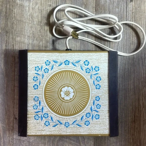 •| final s a l e - Picture 2 of 8